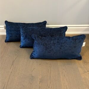 Urban barn navy lumbar pillows 12” x 22” NWT ret $125
